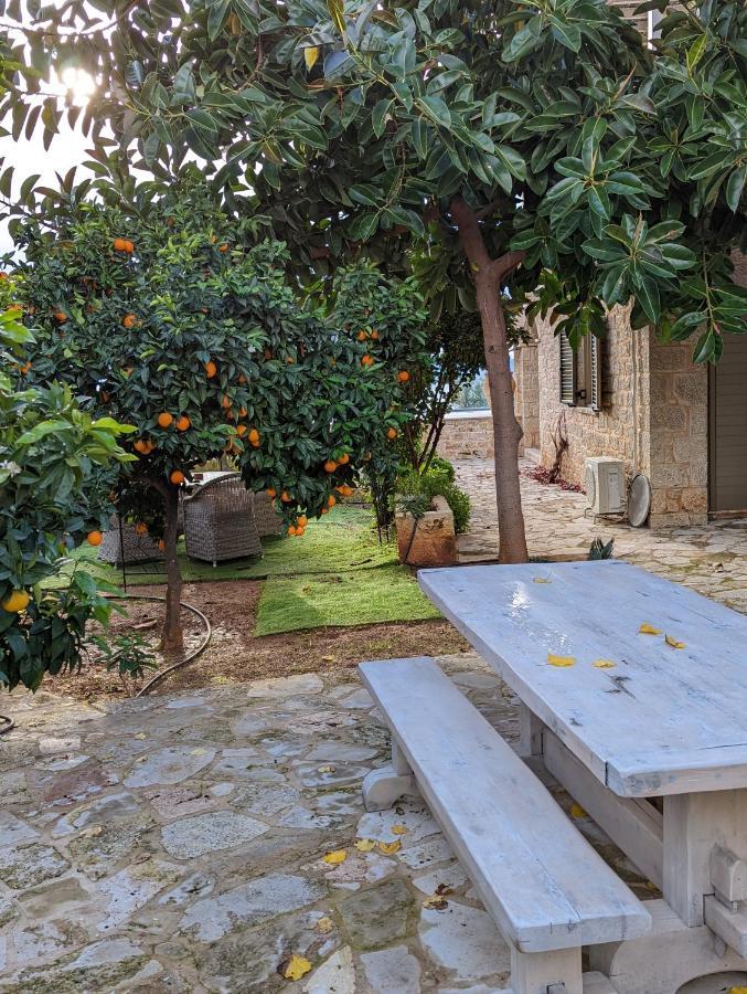 Magnificent, Authentic Private Villa And The Guest House Kardhamili Exterior foto