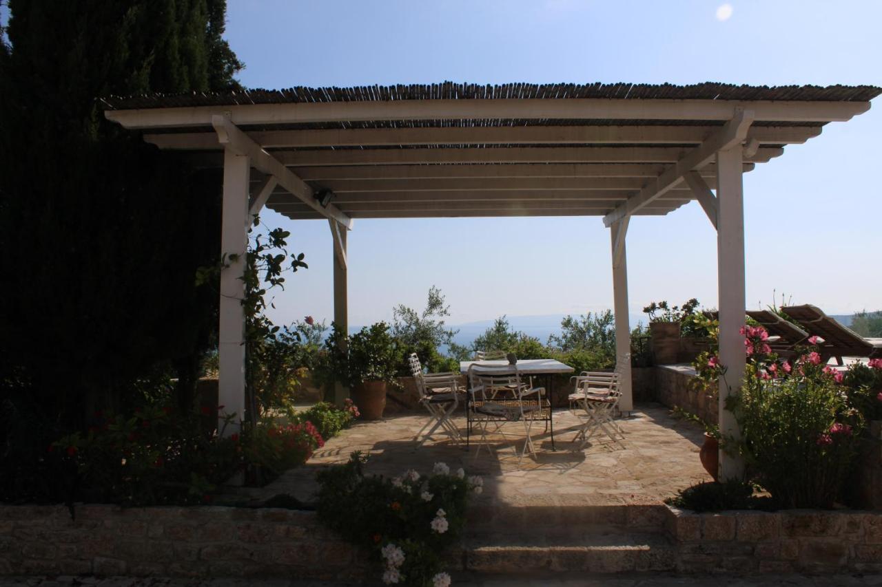 Magnificent, Authentic Private Villa And The Guest House Kardhamili Exterior foto